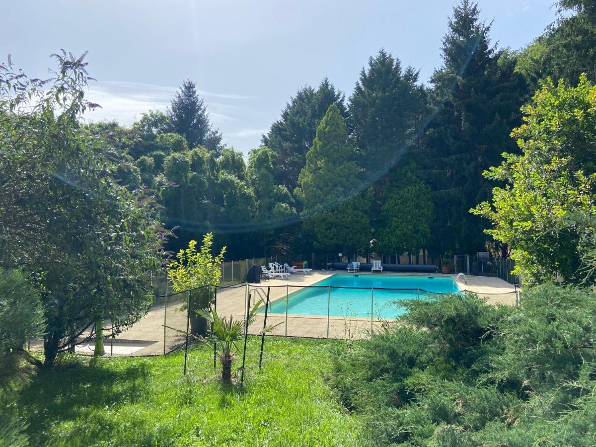 La Bastide D'Albignac Hotel Le Dourn Bagian luar foto